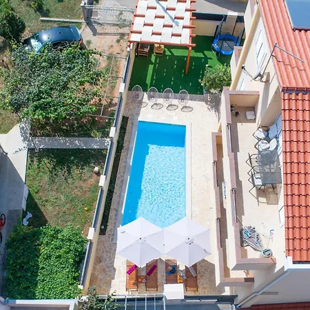 2 Bedroom In Апартаменты Задар